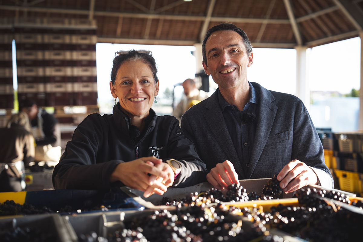 Ludivine Griveau du Domaine des Hospices de Beaune et Jean-David Camus d'Albert Bichot