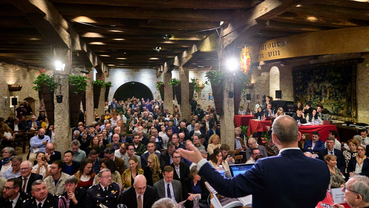 salle-enchere-hospices-nuits-saint-georges-vin